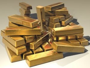 Gold is on a record run — here’s how to invest, according to experts